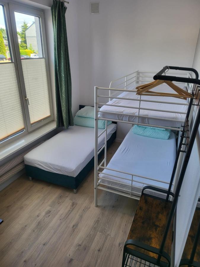 ורשה Rooms4Rest Wiertnicza - Private Rooms For Tourists - Atr Consulting Sp, Z O,O, מראה חיצוני תמונה