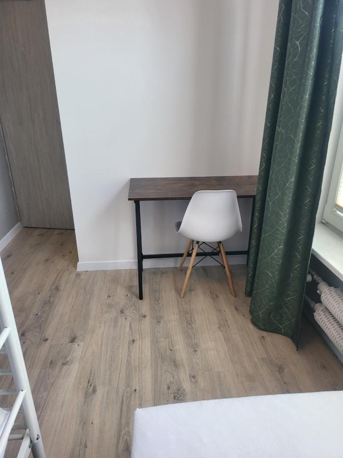 ורשה Rooms4Rest Wiertnicza - Private Rooms For Tourists - Atr Consulting Sp, Z O,O, מראה חיצוני תמונה