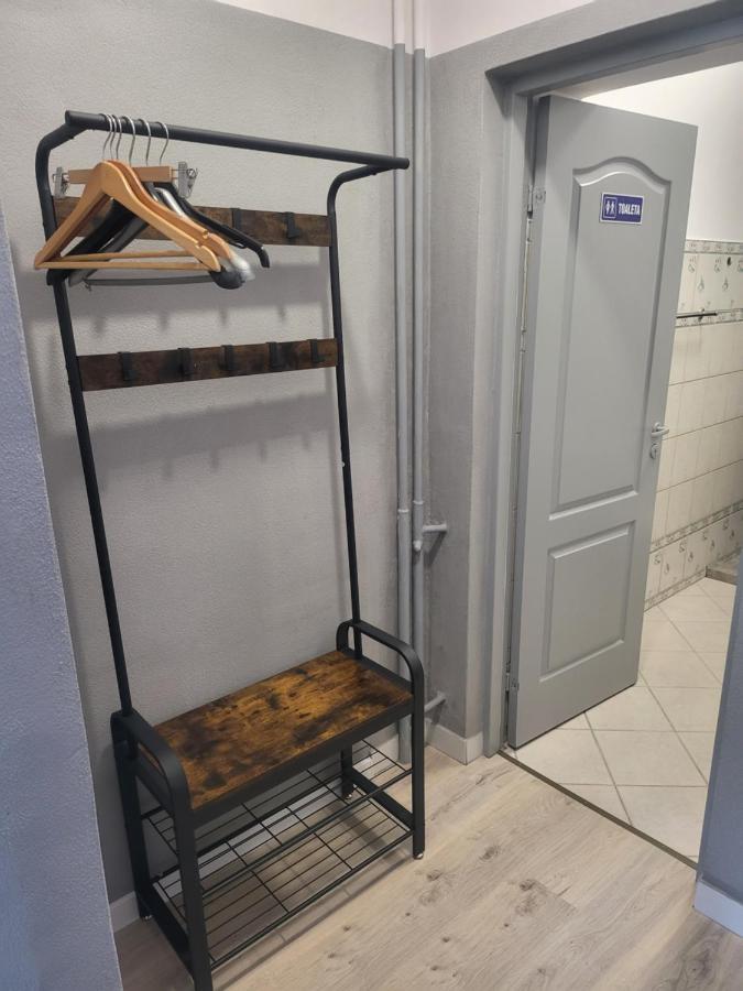 ורשה Rooms4Rest Wiertnicza - Private Rooms For Tourists - Atr Consulting Sp, Z O,O, מראה חיצוני תמונה
