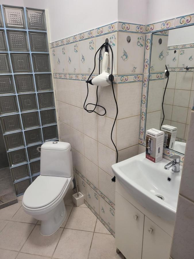 ורשה Rooms4Rest Wiertnicza - Private Rooms For Tourists - Atr Consulting Sp, Z O,O, מראה חיצוני תמונה