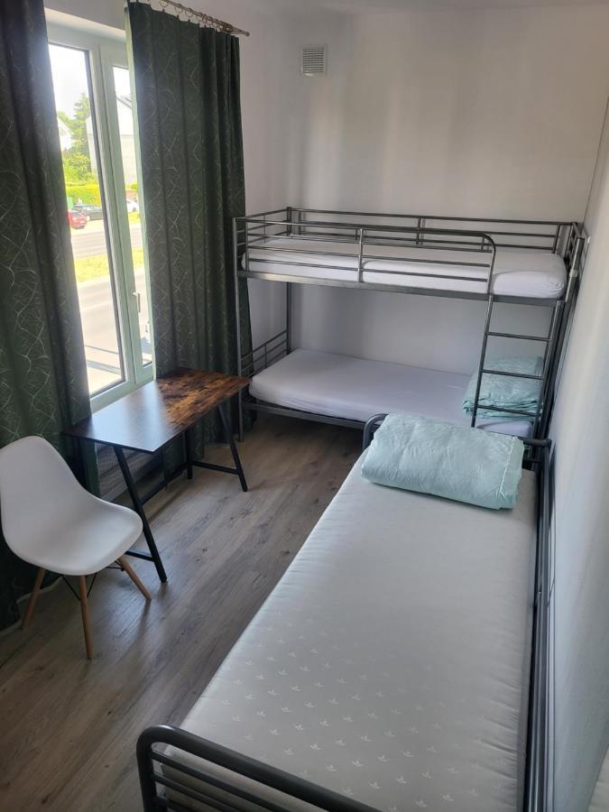 ורשה Rooms4Rest Wiertnicza - Private Rooms For Tourists - Atr Consulting Sp, Z O,O, מראה חיצוני תמונה