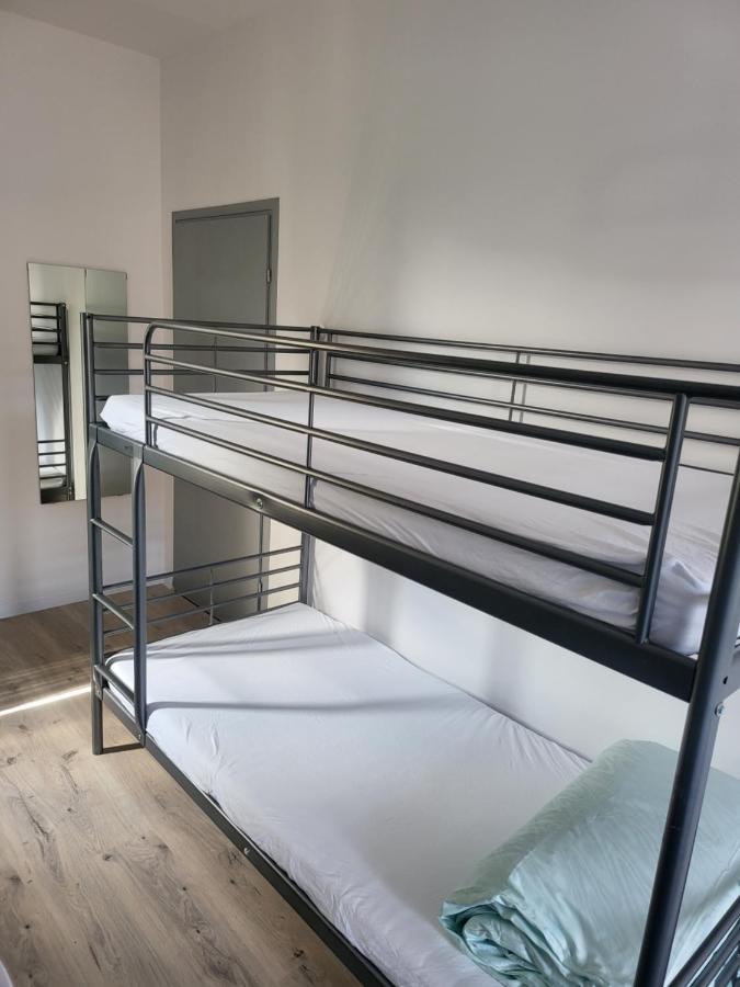 ורשה Rooms4Rest Wiertnicza - Private Rooms For Tourists - Atr Consulting Sp, Z O,O, מראה חיצוני תמונה