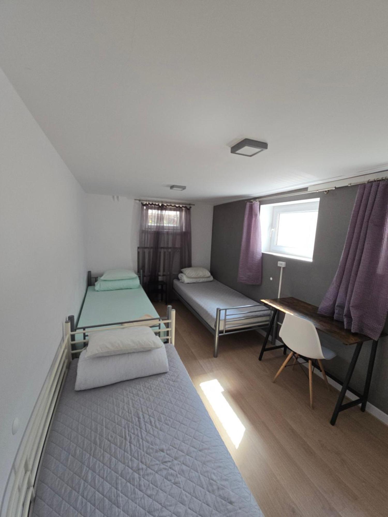 ורשה Rooms4Rest Wiertnicza - Private Rooms For Tourists - Atr Consulting Sp, Z O,O, מראה חיצוני תמונה